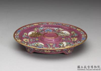 图片[2]-Tray with four panels of landscape on a polychrome red ground in yangcai painted enamels, Qianlong reign (1736-1795), Qing dynasty-China Archive